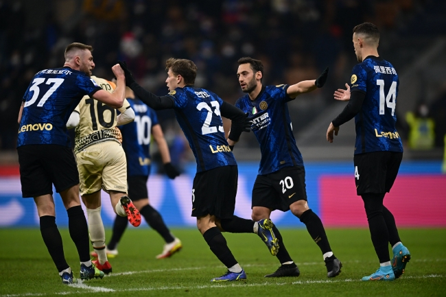 里尔、马赛和斯特拉斯堡对敦刻尔克的小将盖斯姆·亚辛感兴趣，德甲俱乐部被提及（敦刻尔克新星盖斯姆·亚辛获里尔、马赛与斯特拉斯堡青睐，德甲球队亦被提及）