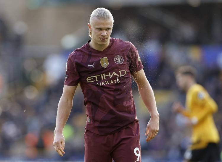 苏格兰国家队主帅：飞美国机票很贵，球迷没必要借钱去看世界杯（苏格兰队主帅：美国机票太贵，球迷无需借钱看世界杯）