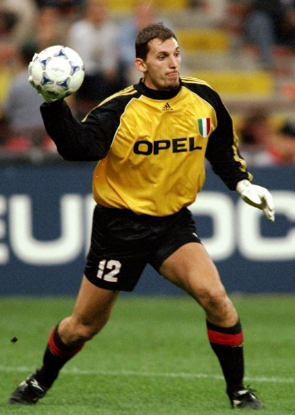 瓜迪奥拉：罗德里腘绳肌仍有问题；阿森纳太强了差距已经存在