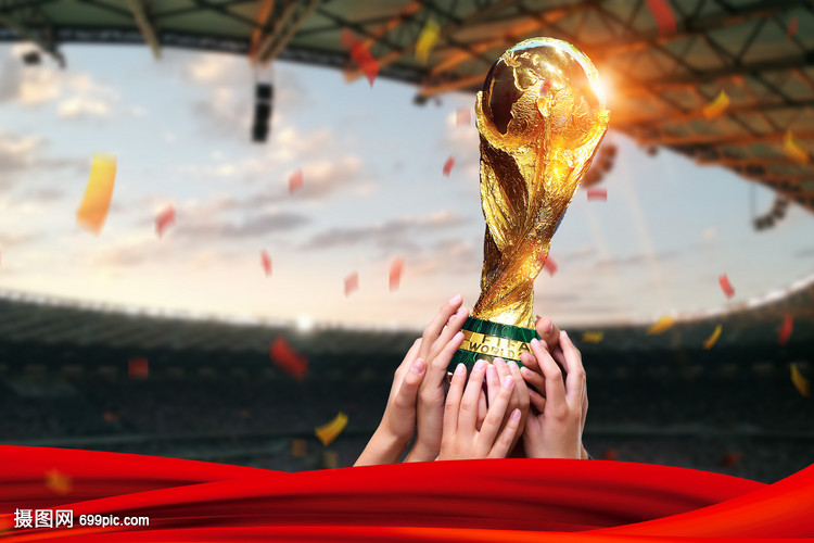 明年海港真不一定拿冠！毕竟连续4年拿第一很少 重要是申花没亚冠